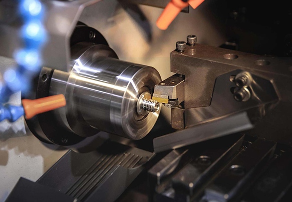 Custom Screw Machining Service